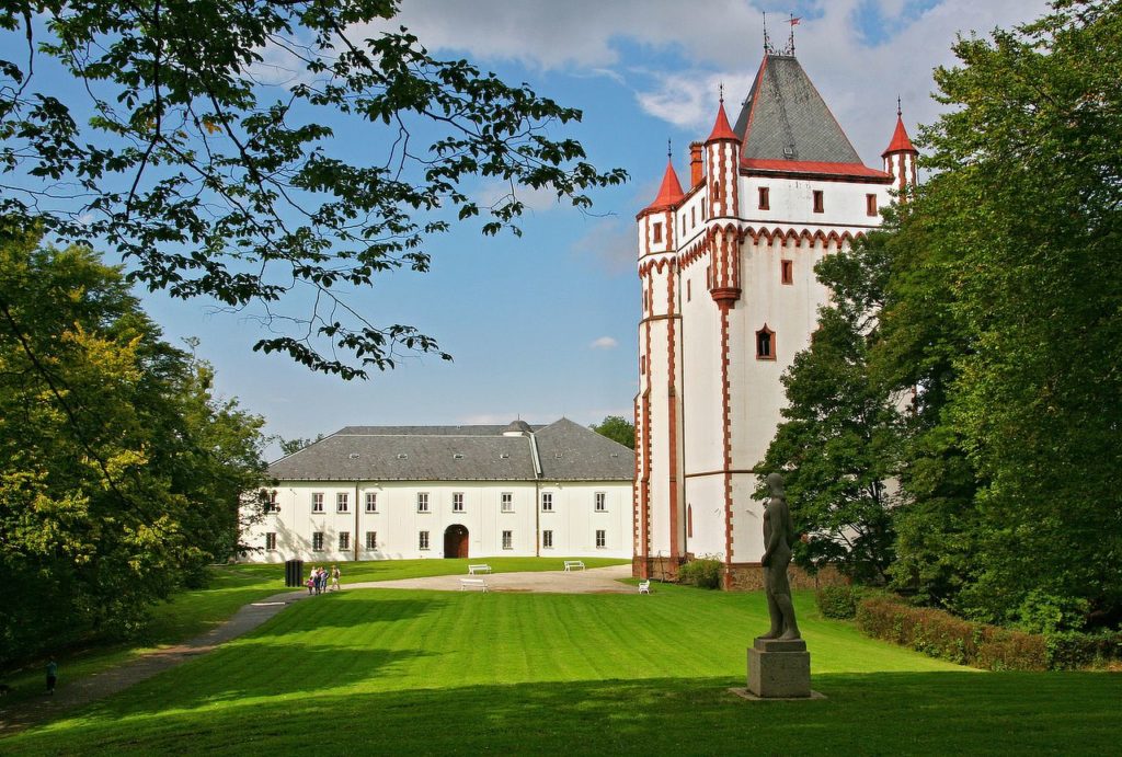 Knížecí rezidence dvou barev: Zámek Hradec nad Moravicí