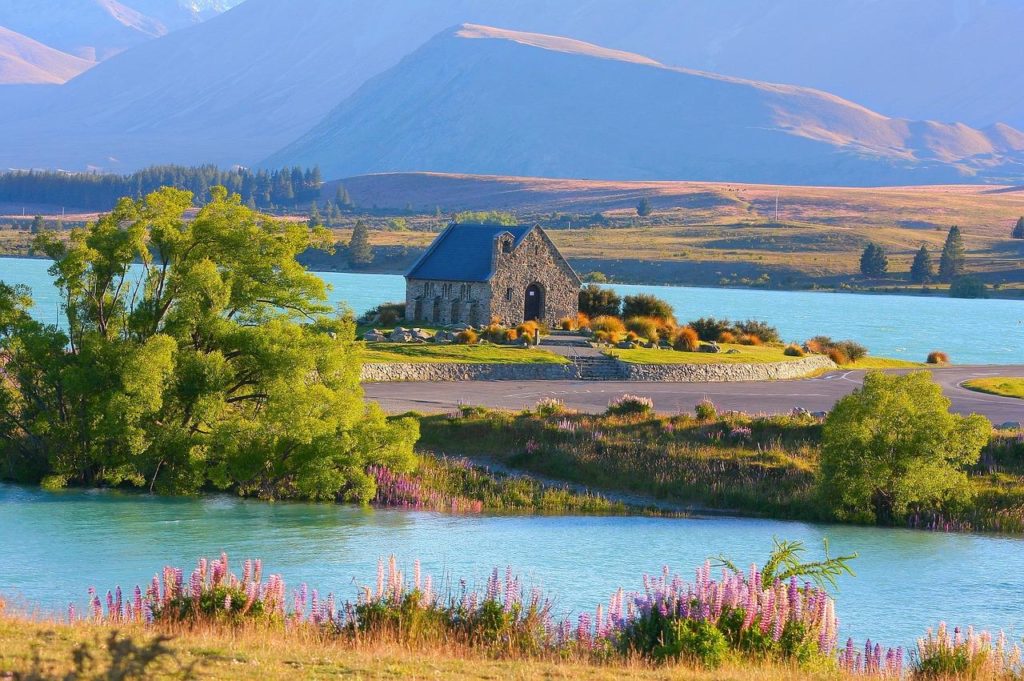 Nový Zéland: Nejkrásnější scenérie jižní polokoule i země bílého oblaku