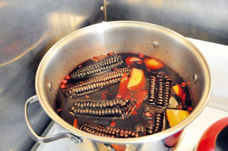 Kukuřice v nálevu je peruánská vánoční dobrůtka.